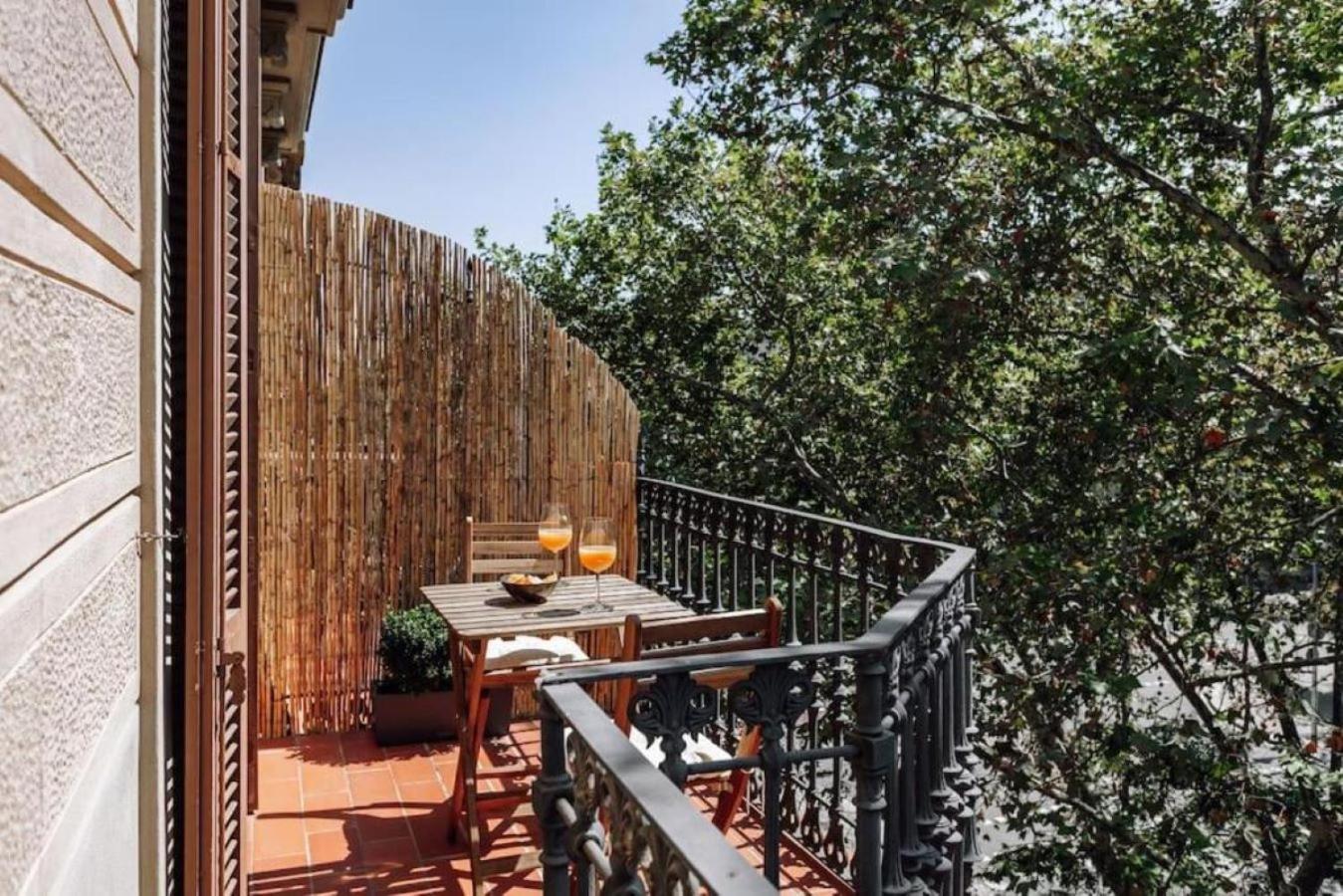 Apartamento Luiza - 3 Bedroom In Eixample Dreta Barcelona