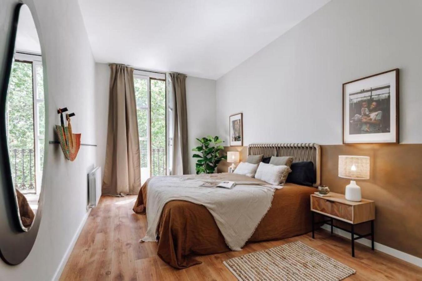 Luiza - 3 Bedroom In Eixample Dreta * Barcelona